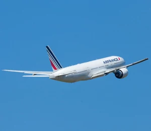 Une nouvelle taxe appliquée sur les billets d'avion dès 2020, pour financer les transports propres